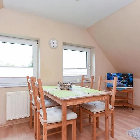 Im Haus Trudi * בנסרסיל